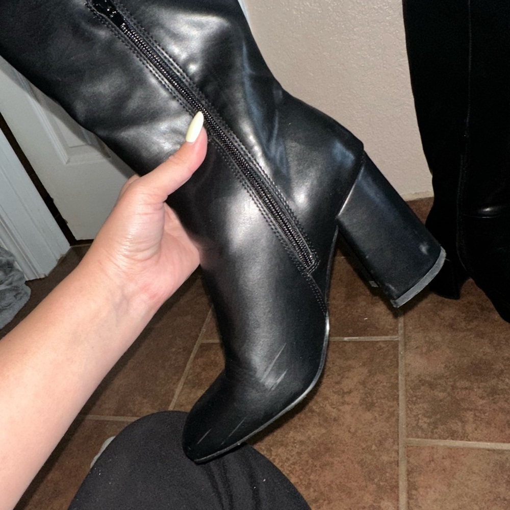 Madden Girl William Black Knee-High Boots - Picture 4 of 9